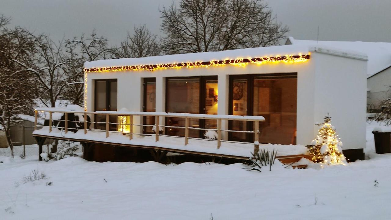 Ranch 66 - Moderni Tiny House Black Swallow Ve Stylu Route 66 Se Saunou A Bazenem Tršice Zewnętrze zdjęcie